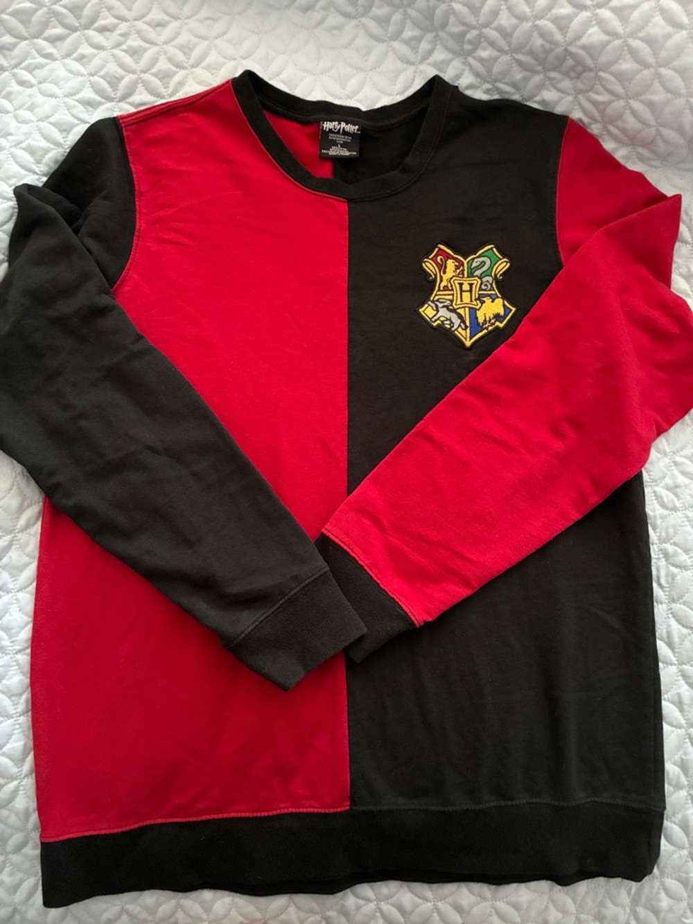 Warner Bros. Colorblock Harry Potter Sweatshirt - Red & Black